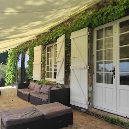 Mas Provencal De Caractere Avec Vue