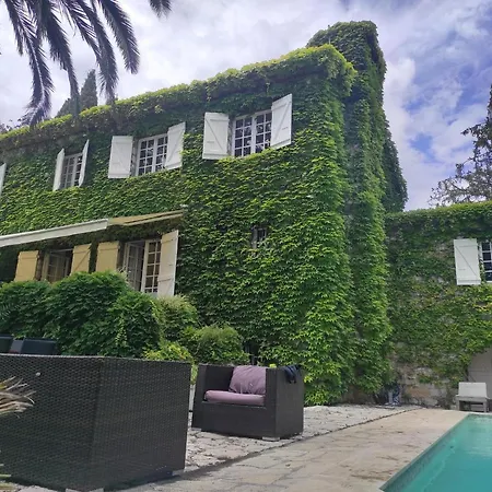 Вилла Mas Provencal De Caractere Avec Vue *