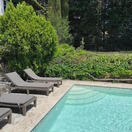 Mas Provencal De Caractere Avec Vue *